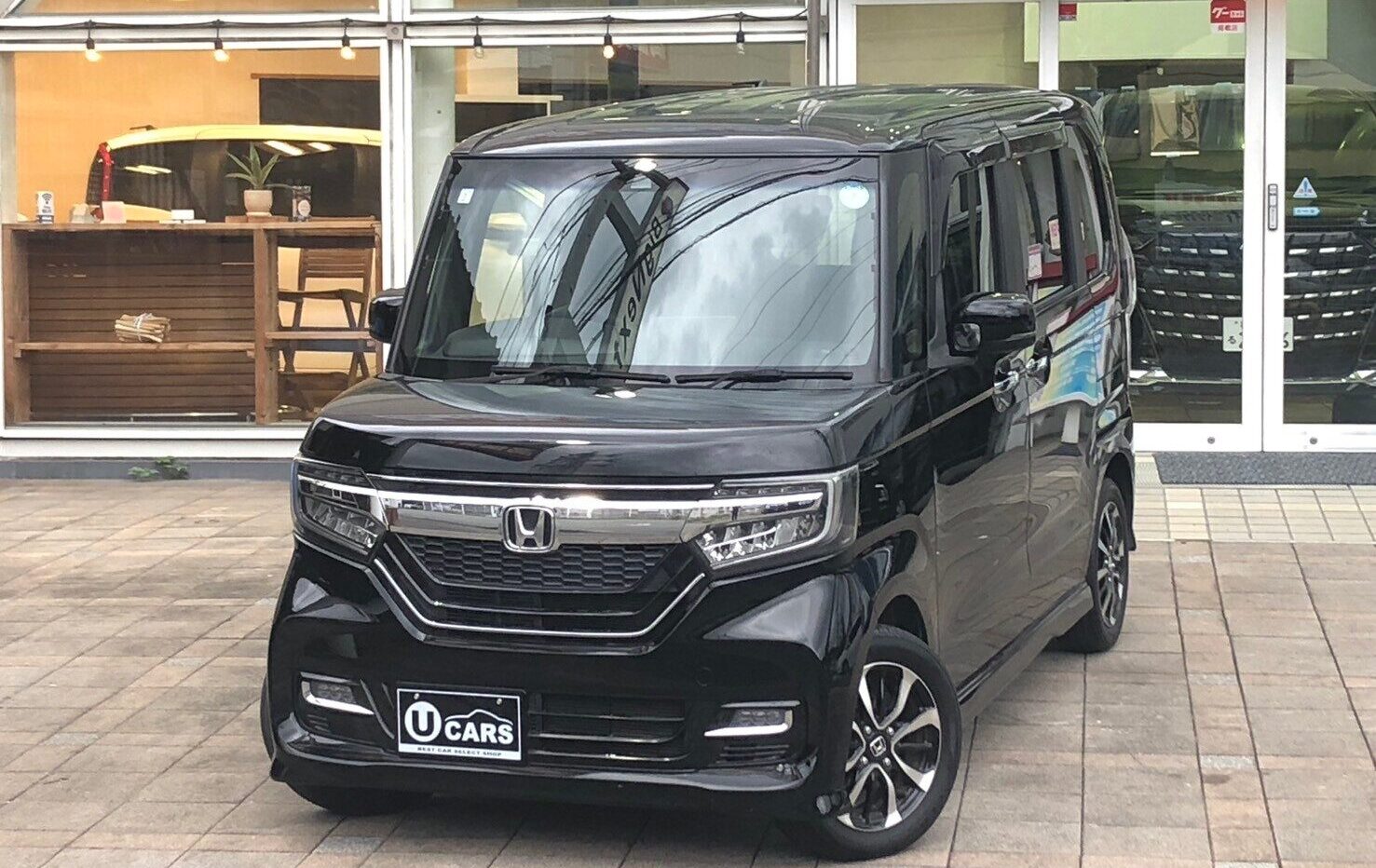 ホンダN-BOX Custom式平成30年検令和9年5月 平成30年式 ホンダ N-BOXカスタム - SELECT4 Official site | SELECT4